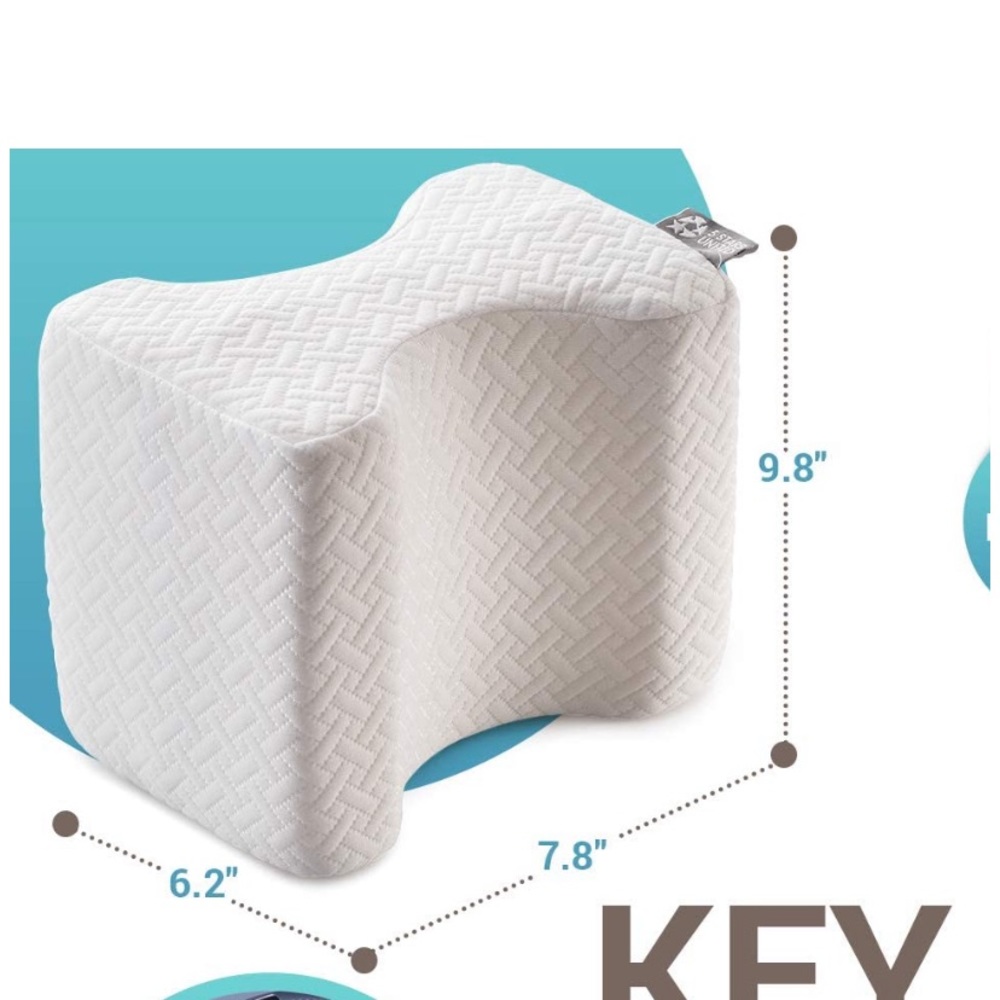 NWT.  100% Memory Foam Knee Pillow